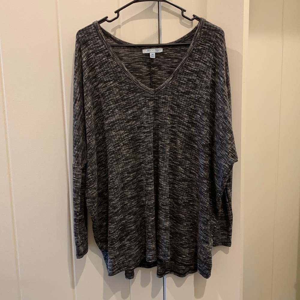 thin sweater top